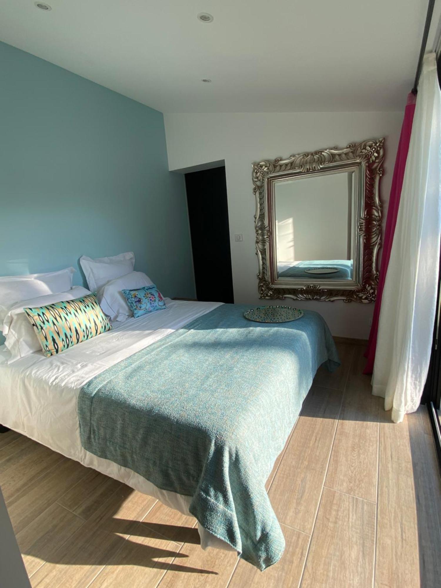 Le 5 Bis Bed & Breakfast Mornac-sur-Seudre Bagian luar foto